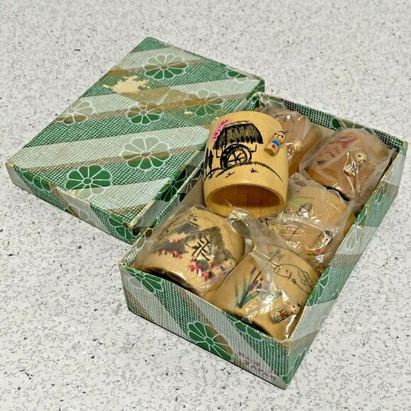 Vintage Japanese Kokeshi Figure Carved Wood Napkin Rings set of 6 Hand Painted - Picture 1 of 5